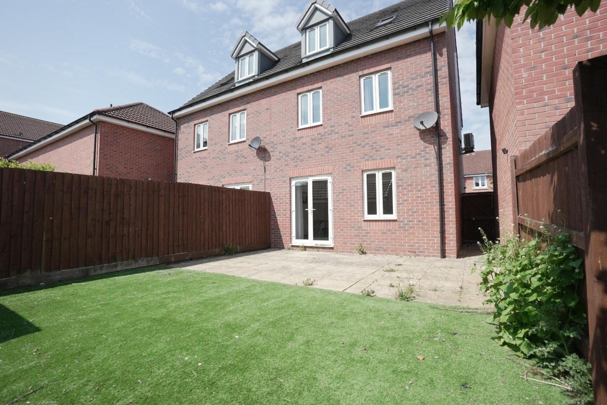 Spacious 4 Bedroom, Perfect For Contractors, Families, Private Parking Royal Wootton Bassett Exteriör bild